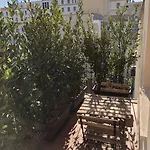 200 & Terrace לינה וארוחת בוקר בארי