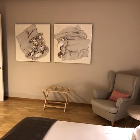 Bed and Breakfast 200 & Terrace