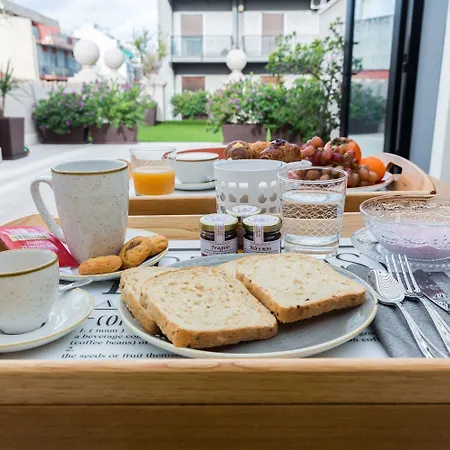 200 & Terrace Bed and Breakfast