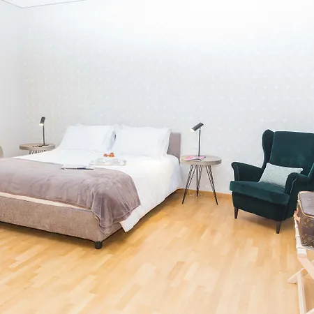 200 & Terrace 4* Bari
