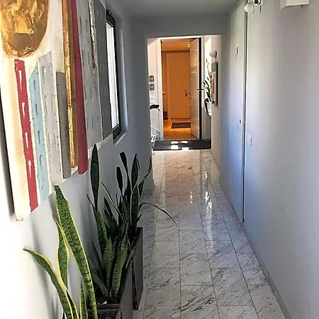200 & Terrace Bed & Breakfast Bari
