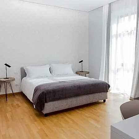 200 & Terrace Bed & Breakfast 3*