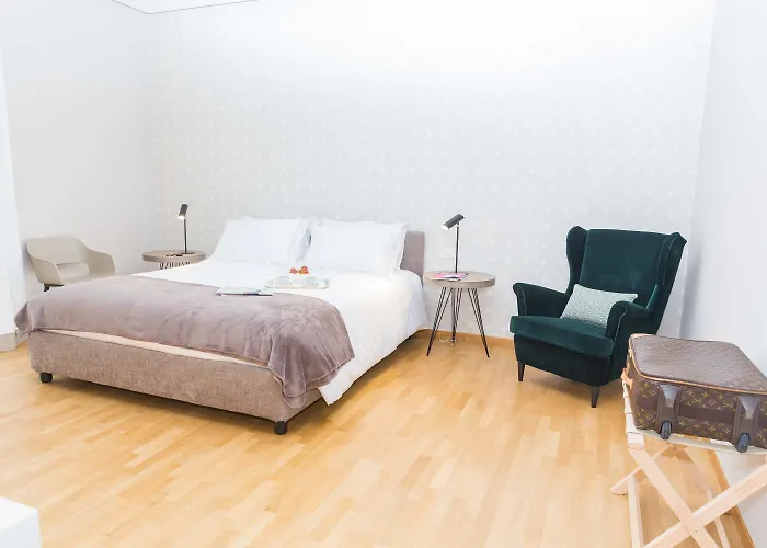 200 & Terrace 4* バーリ