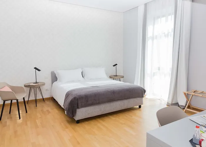 200 & Terrace 4* バーリ