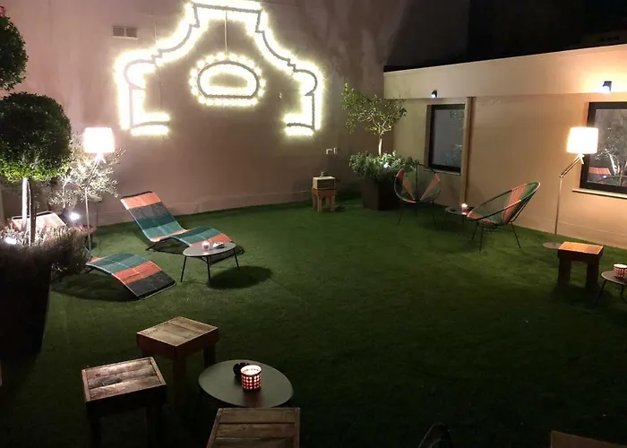 200间客房和露台住宿加早餐旅馆 住宿加早餐酒店 4*