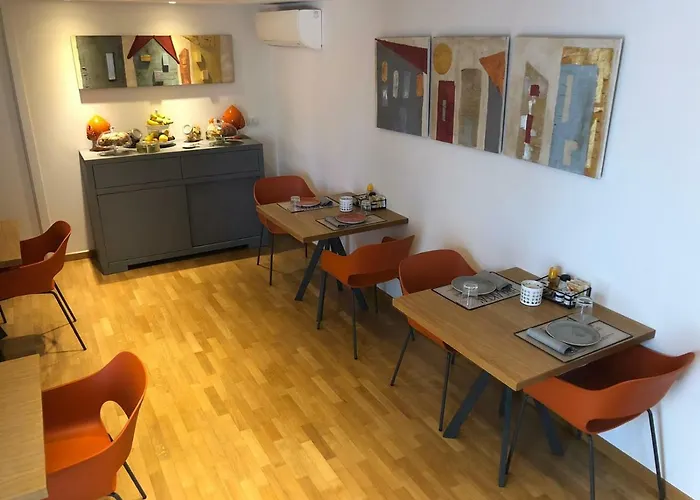 ベッド・アンド・ブレックファスト 200 & Terrace バーリ